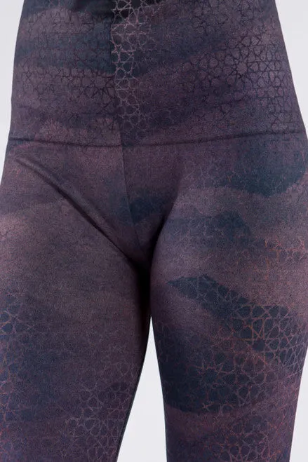 B4292FJ High Waist Full Length Legging with Geometric Design