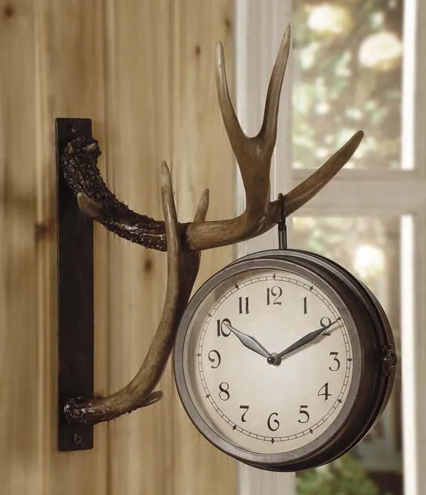Deer Park Clock