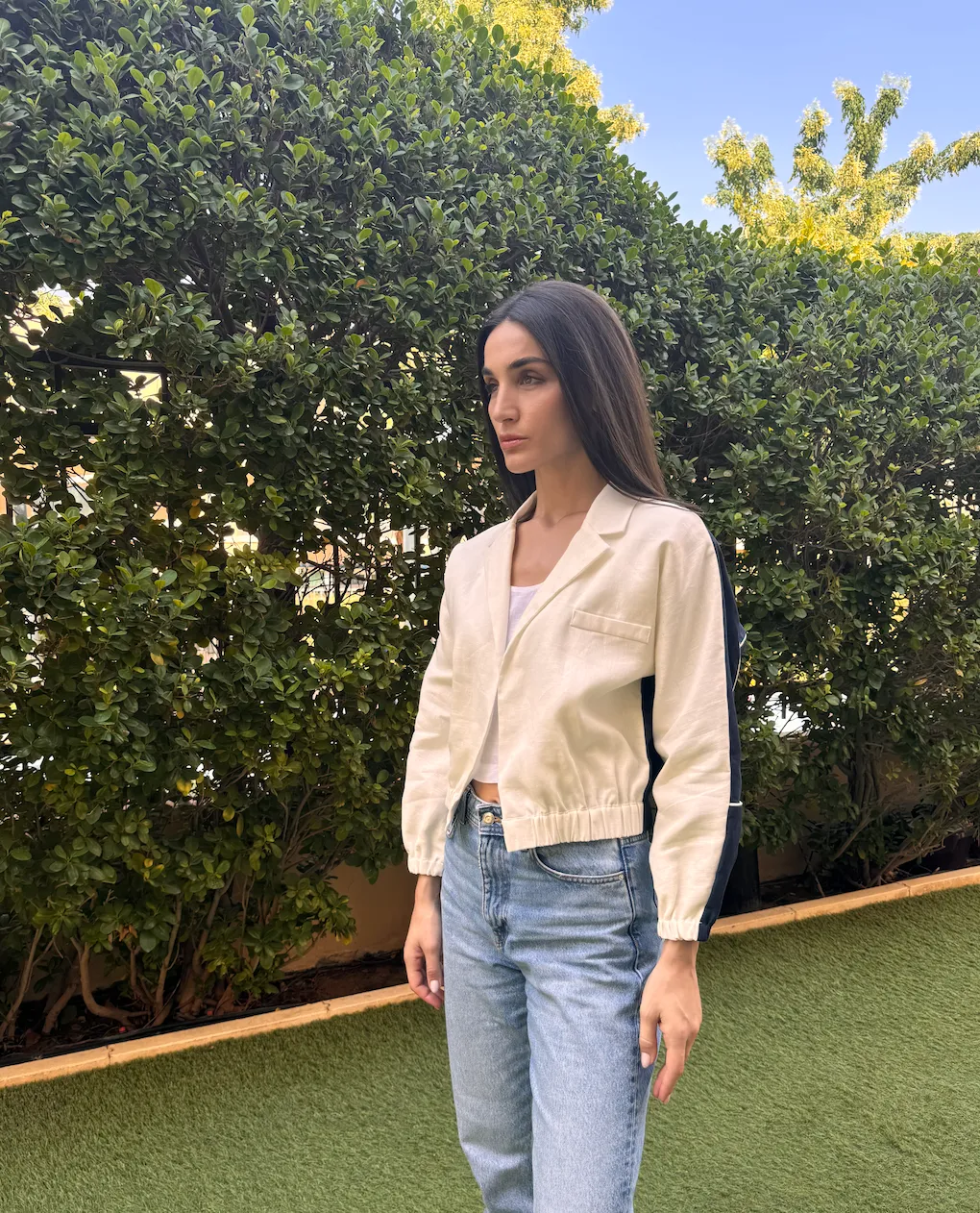 HALF HALF BOMBER- Navy Linen Front