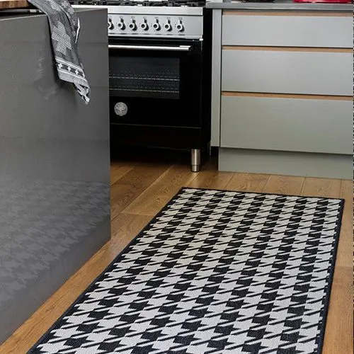 Houndstooth Black Rug