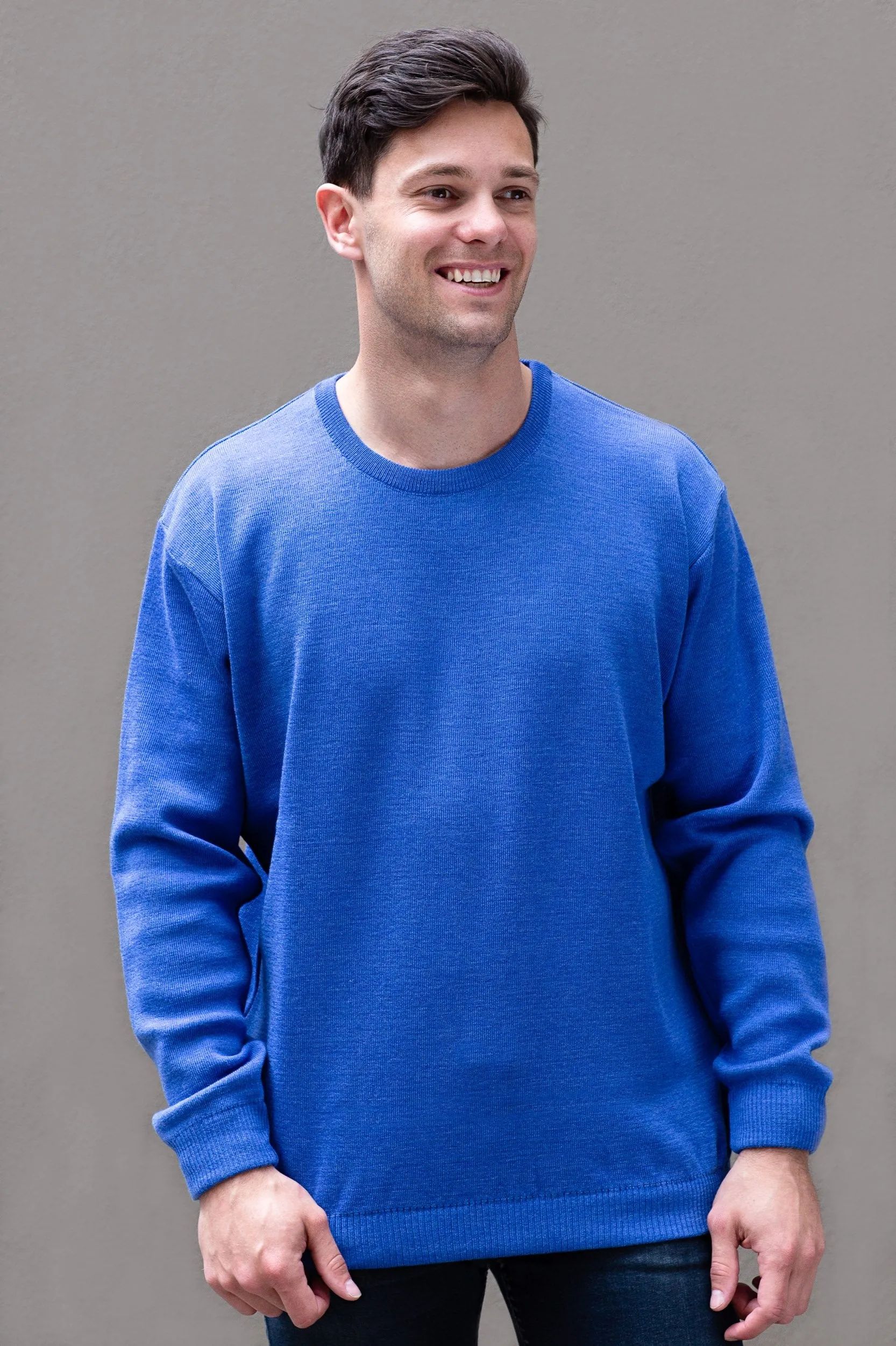 Mid-Weight Crew Neck Jumper