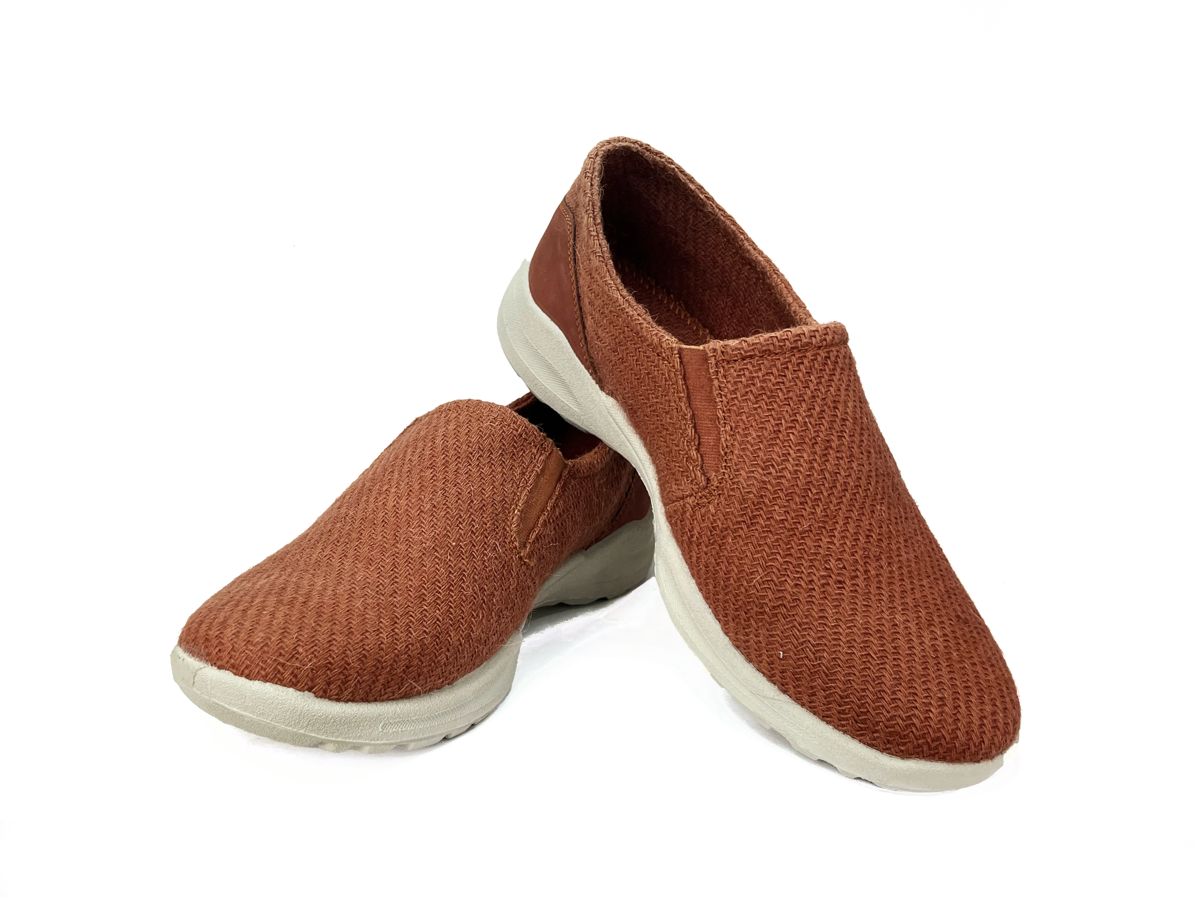 yaar - black - Urban Essentials