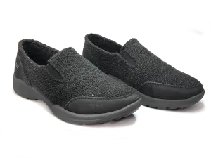 yaar - black - Urban Essentials